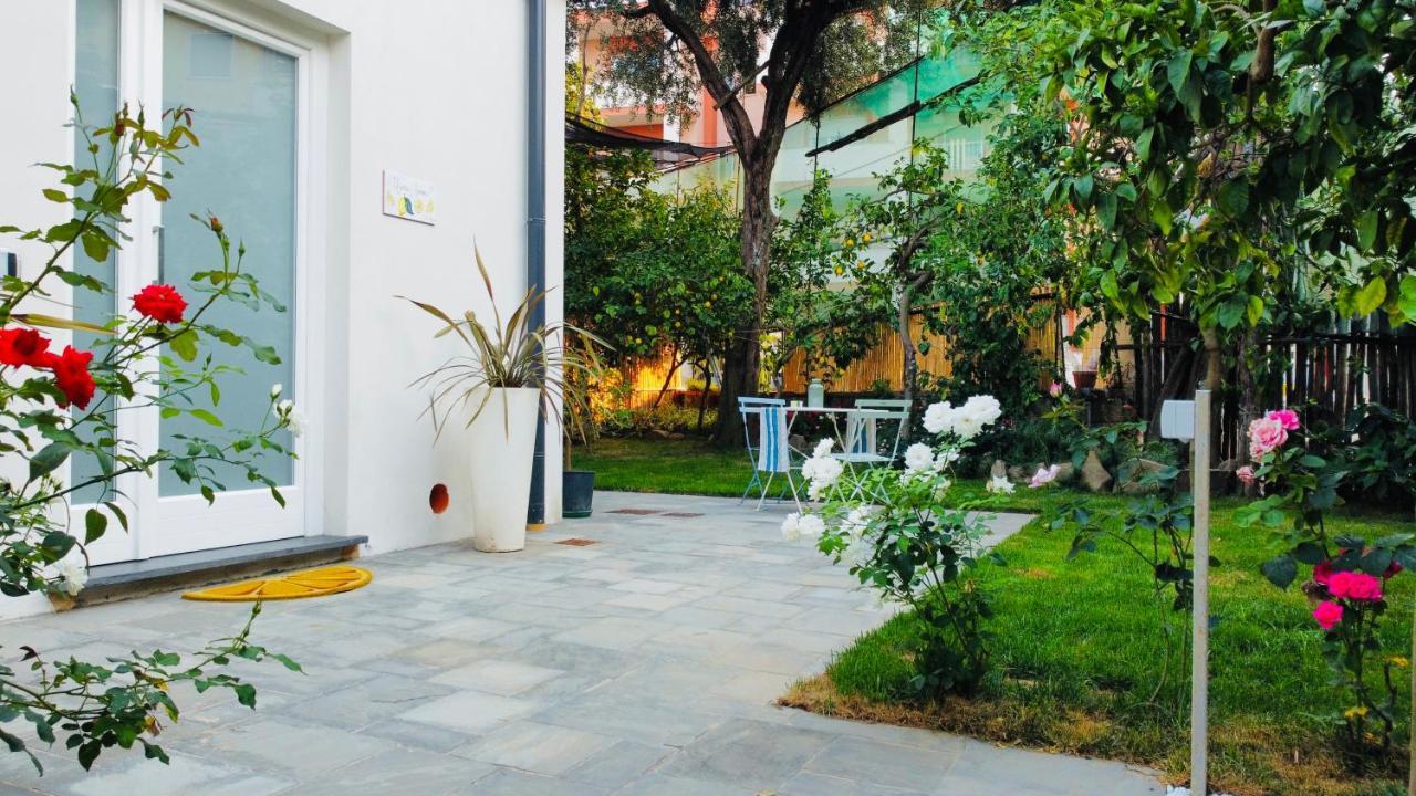 ソレント Flavia'S Lemons Bed & Breakfast エクステリア 写真